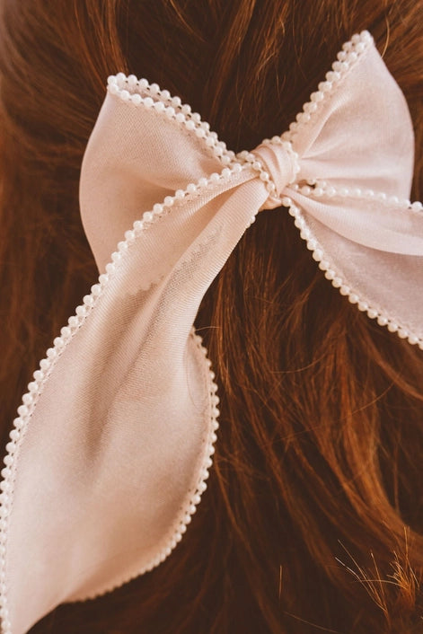 Long Pearl Hair Bow