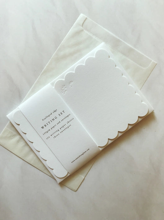 Letterpress Scalloped Luxury Writing Paper Set